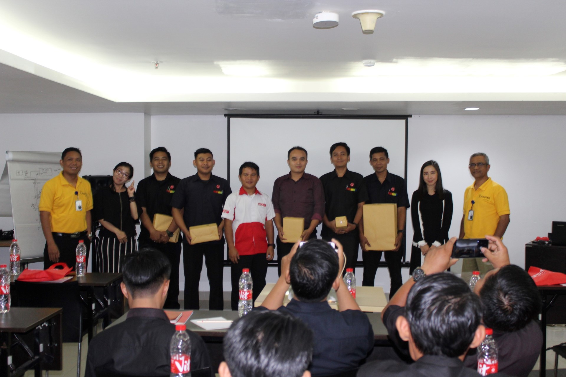 Training Heat Pump - HiCOP Heat Pump Water Heater (1)